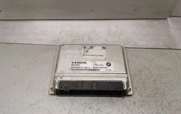BMW 5 E39 Engine control unit/module 7511570 5WK90012