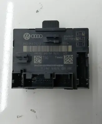 Audi A4 S4 B8 8K Door control unit/module 8K0959792J 8K0959792E