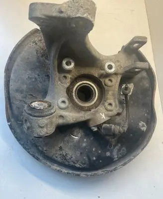 Audi A6 S6 C6 4F Rear wheel hub