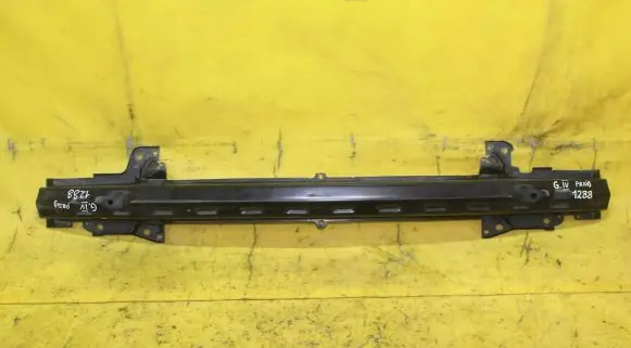 Volkswagen Golf IV Front bumper support beam 1J0806636A