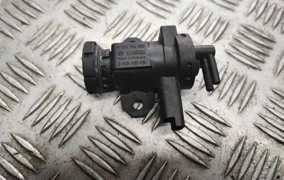 Citroen C5 Turbo solenoid valve 9635704380 0928400414