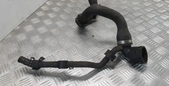 Volkswagen Touareg I Engine coolant pipe/hose 7L6122291F