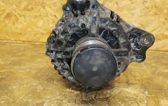 Audi A4 S4 B7 8E 8H Generator/alternator 06F903023J 0124525067