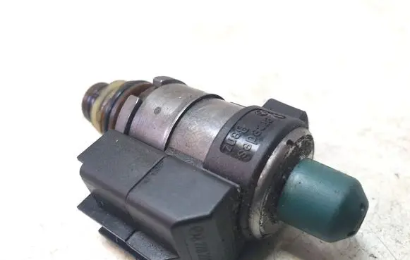 Mercedes-Benz E W212 Turbo solenoid valve A2202770998