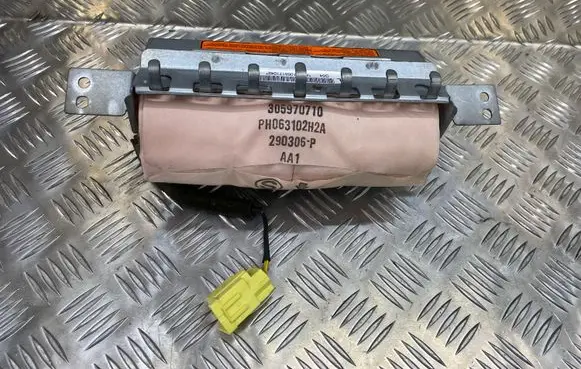Nissan Note (E11) Passenger airbag