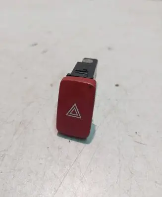 Hyundai Tucson JM Hazard light switch 93790 2E000 60214G