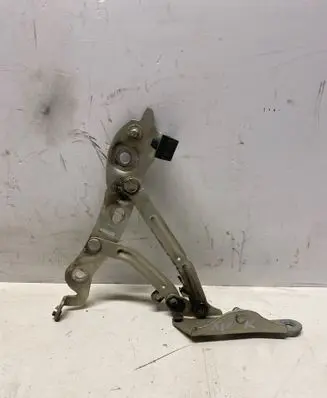 Volvo S60 Tailgate/trunk/boot hinge 147RRD5E