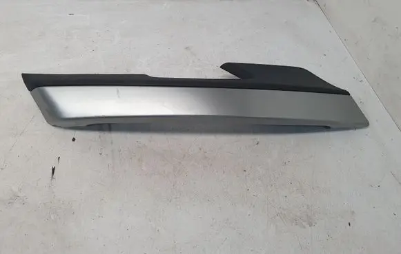 Toyota Auris E180 Other front door trim element 7464802020