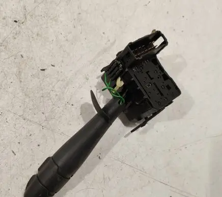 Renault Laguna II Wiper control stalk 8200012245