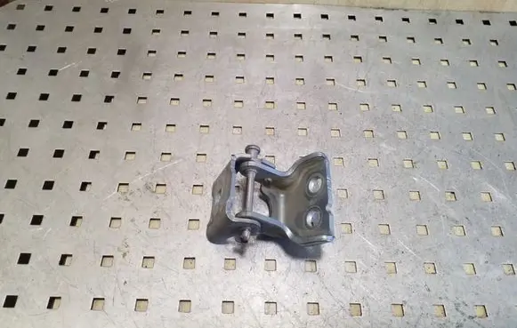 Peugeot 508 Rear door upper hinge