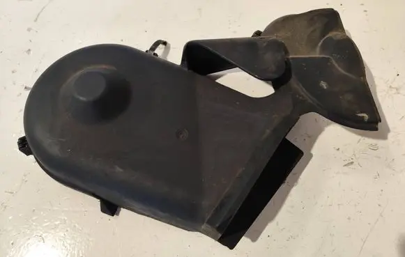 Audi A4 S4 B7 8E 8H Timing belt guard (cover) 059109124G