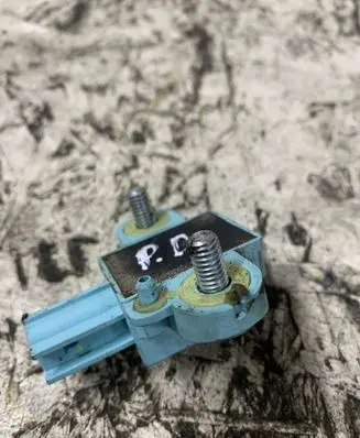 Audi A6 S6 C6 4F Airbag deployment crash/impact sensor 4F0955557
