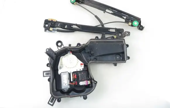 Seat Leon (1P) Front door window regulator with motor 1T0959701K 1P0837401H 1K0959793N