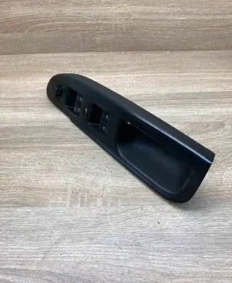 Volkswagen PASSAT B6 Electric window control switch 1K4959857