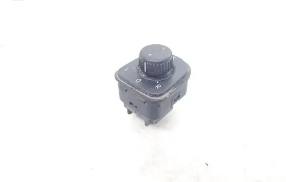 Volkswagen Golf Plus Wing mirror switch 1K0959565F