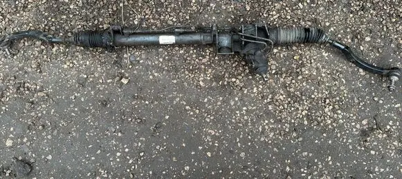 Volvo V70 Steering rack P8638618