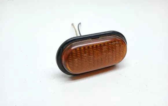 Renault Scenic I Front fender indicator light