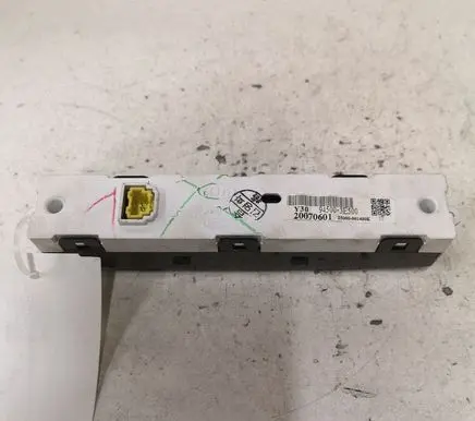 KIA Sorento Clock 945003E500