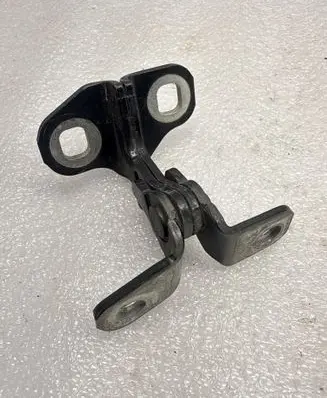 Opel Astra K Rear door upper hinge 