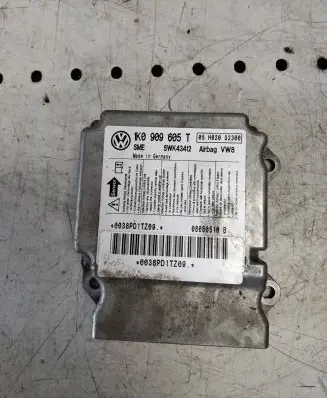 Volkswagen Touran I Airbag control unit/module 1K0909605T 5WK43412 05H020S2300