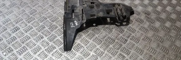 Volvo V70 Front bumper mounting bracket 09190304