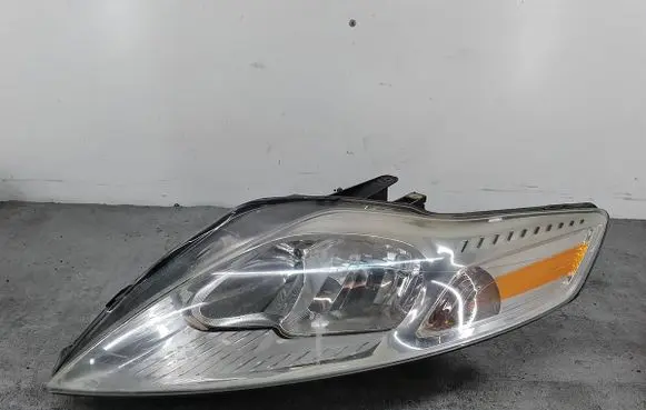 Ford Mondeo MK IV Headlight/headlamp