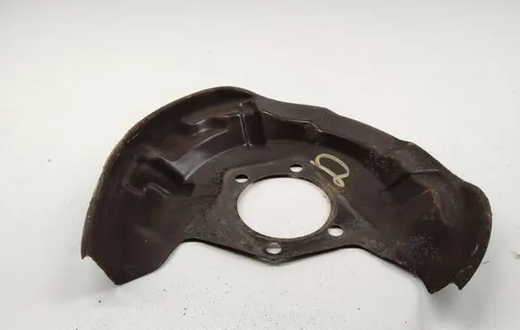 Nissan Qashqai Rear brake disc plate dust cover 