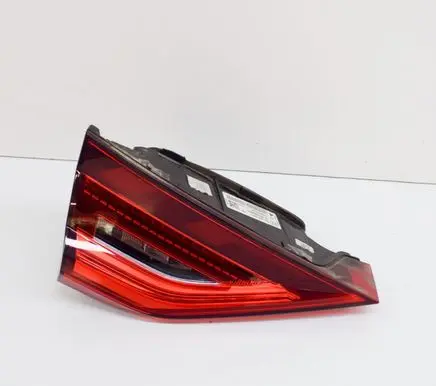 Audi A1 Tailgate rear/tail lights 82A945093C RE28990002