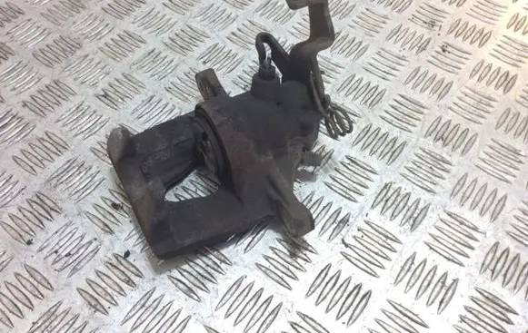 Opel Movano A Rear brake caliper
