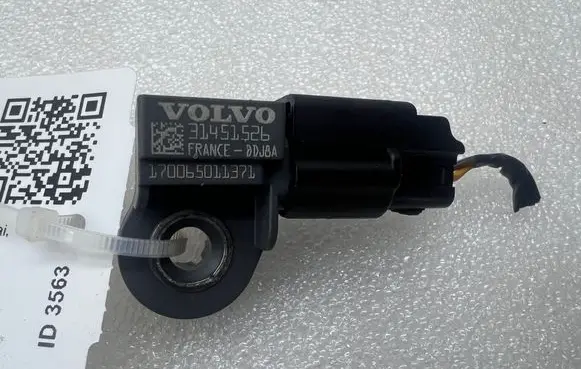 Volvo V40 Airbag deployment crash/impact sensor 31451526