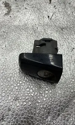 Opel Insignia A Front door lock (next to the handle) 