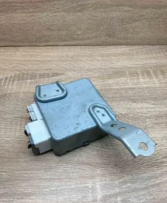 Toyota Yaris Power steering control unit/module 896500D030 99120401