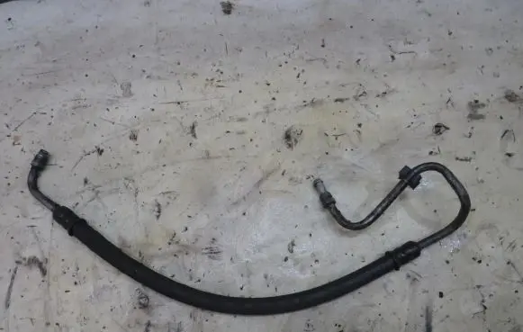 Jeep Grand Cherokee (WK) Air conditioning (A/C) pipe/hose