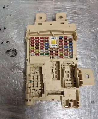 KIA Niro Fuse box set 91950-G5261 G52611907040023