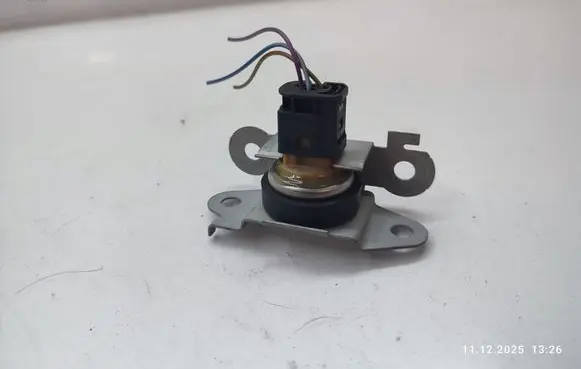 Jaguar XJ X351 Sensor 
