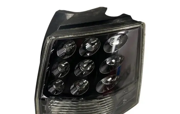 Mitsubishi Outlander Rear/tail lights 220-87920