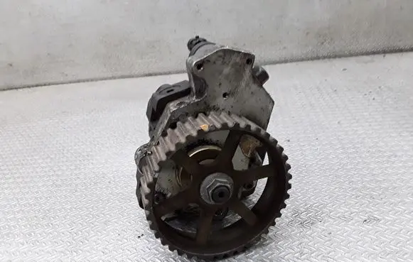 Renault Scenic II - Grand scenic II Fuel injection high pressure pump 0445010075