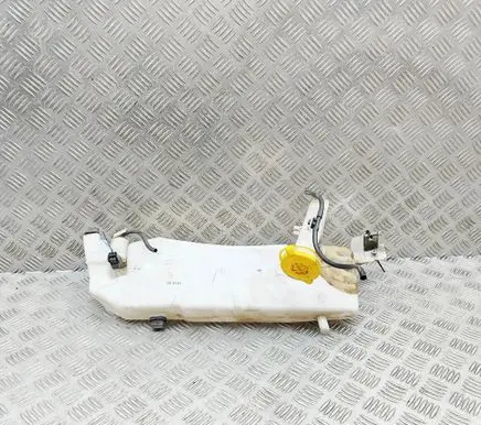 Isuzu D-Max Windshield washer fluid reservoir/tank 8980574550