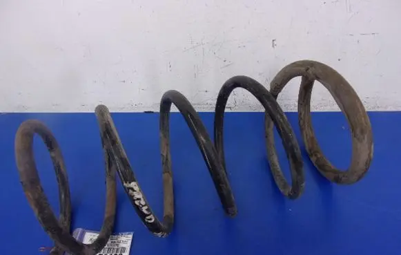 Ford Mondeo MK II Front coil spring