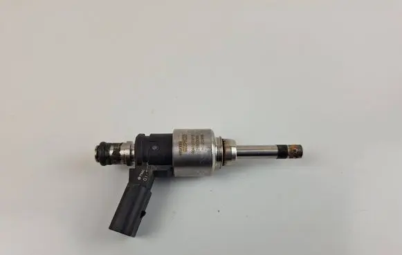KIA Sportage Fuel injector 353102M417 9041090015