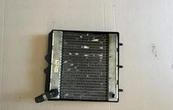BMW 3 F30 F35 F31 Intercooler radiator 2284604