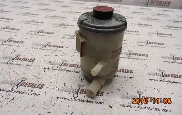 Honda FR-V Power steering fluid tank/reservoir