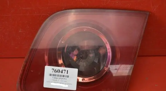 Mazda 3 I Rear/tail lights P2775R