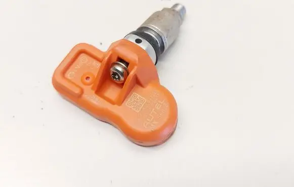 Mercedes-Benz CLA C117 X117 W117 Tire pressure sensor 