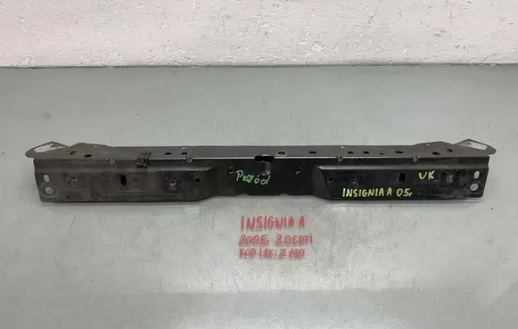 Opel Insignia A Front bumper support beam 