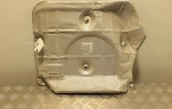 Citroen C4 III e-C4 Exhaust heat shield 9824052180