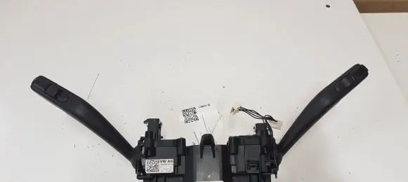 Skoda Superb B6 (3T) Indicator stalk 5K0953521 5K0953502
