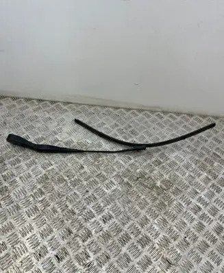 Mercedes-Benz GLE W167 Windshield/front glass wiper blade A1678200900