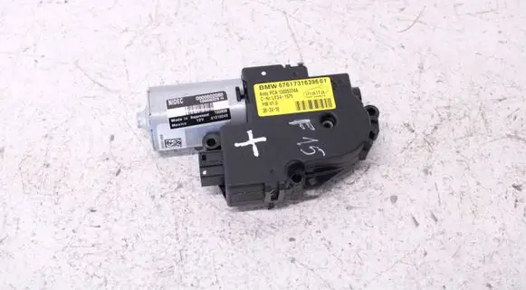 BMW X5 F15 Sunroof motor/actuator 7316396 67617316396