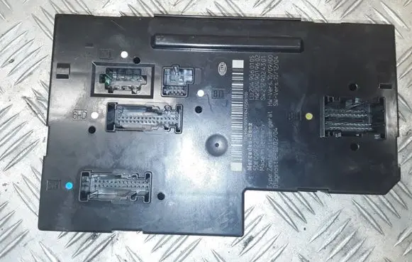 Mercedes-Benz C W204 Comfort/convenience module 5DK00922589 2049060105 2049019602